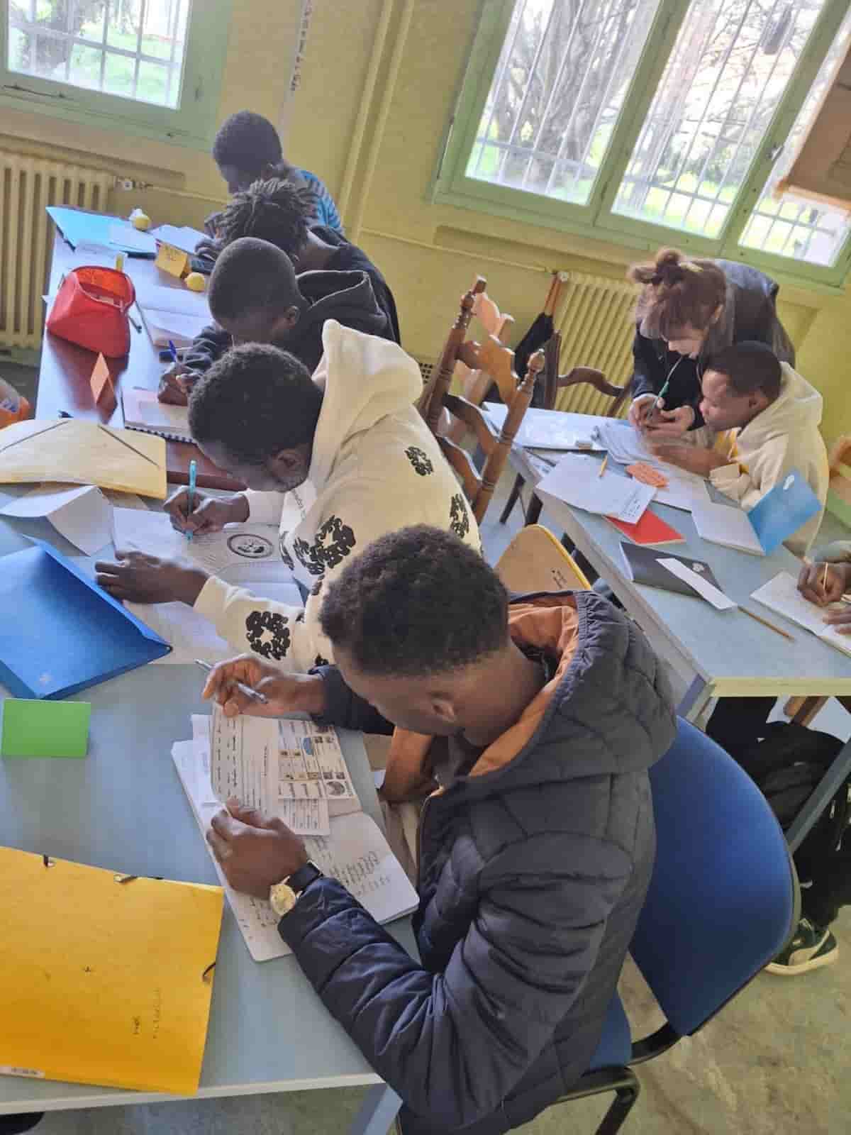 Mineurs isolés en classes avec une prof de TEC 31
