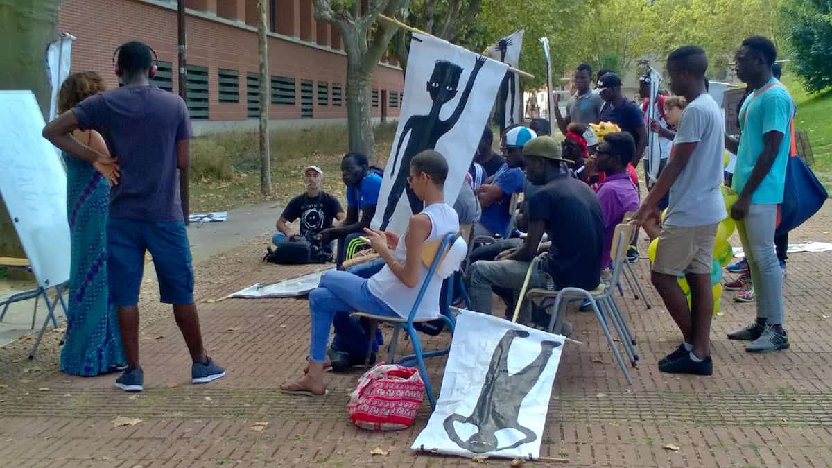 Rassemblement des mineurs isolés étrangers.